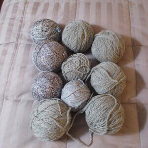 Lot of Unbranded Grey/Purple Yarn Balls Knitting Crafts